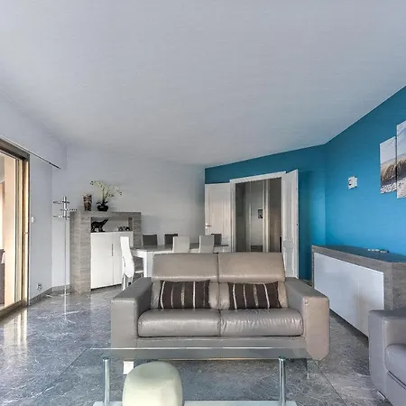 Lägenhet 2Br Appartment With Breathtaking Seaview *