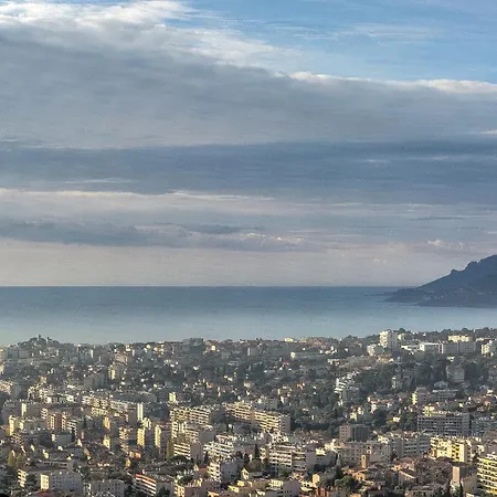 2Br Appartment With Breathtaking Seaview *
