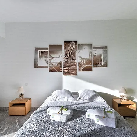 2Br Appartment With Breathtaking Seaview